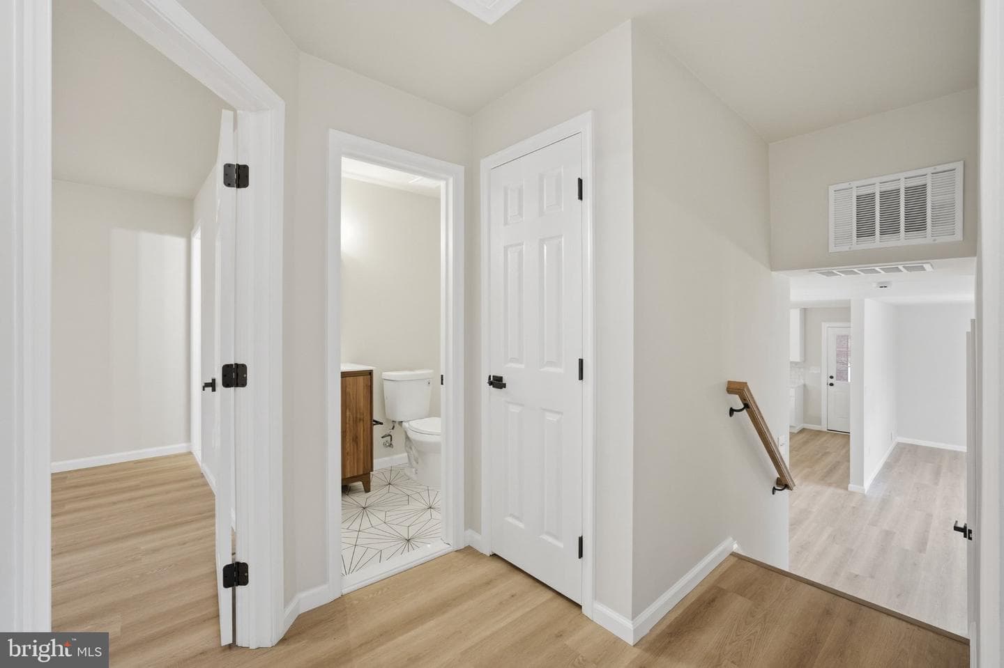 9414 Eldred Place photo 14