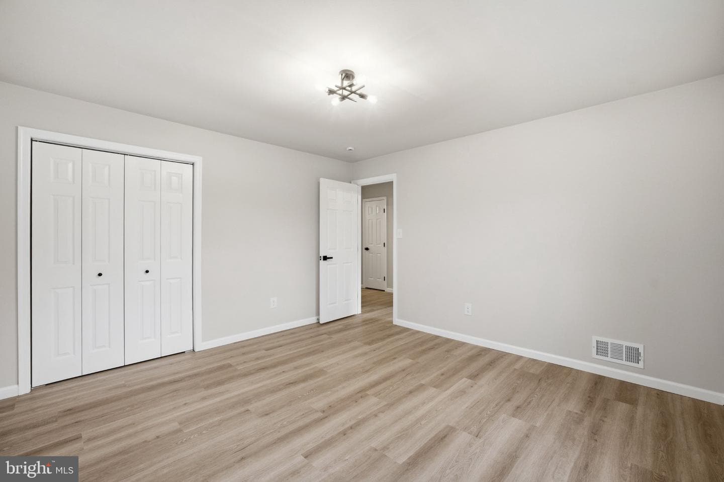 9414 Eldred Place photo 21