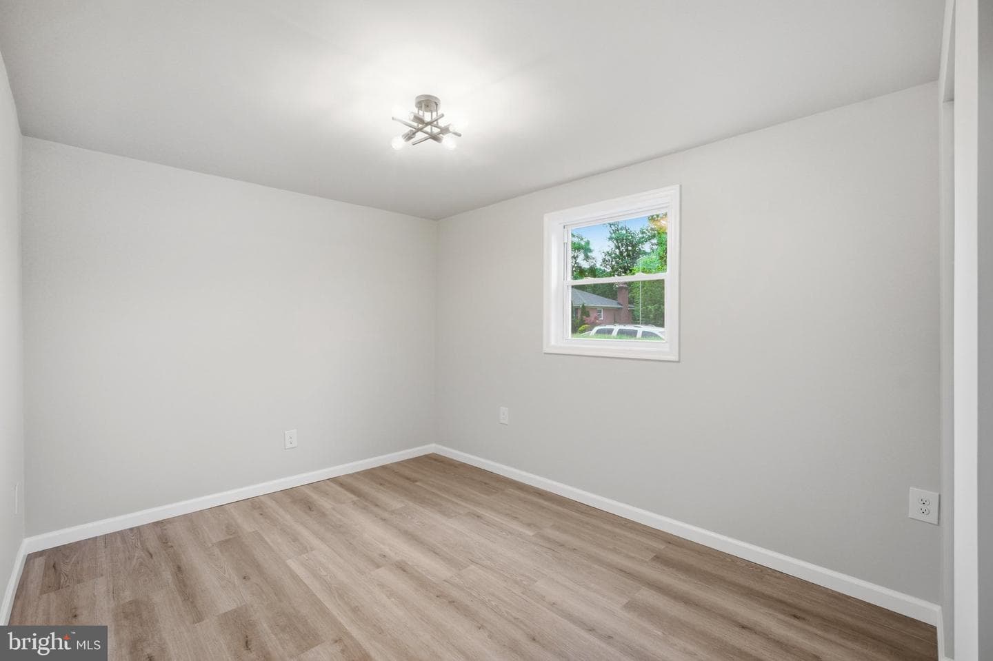 9414 Eldred Place photo 30