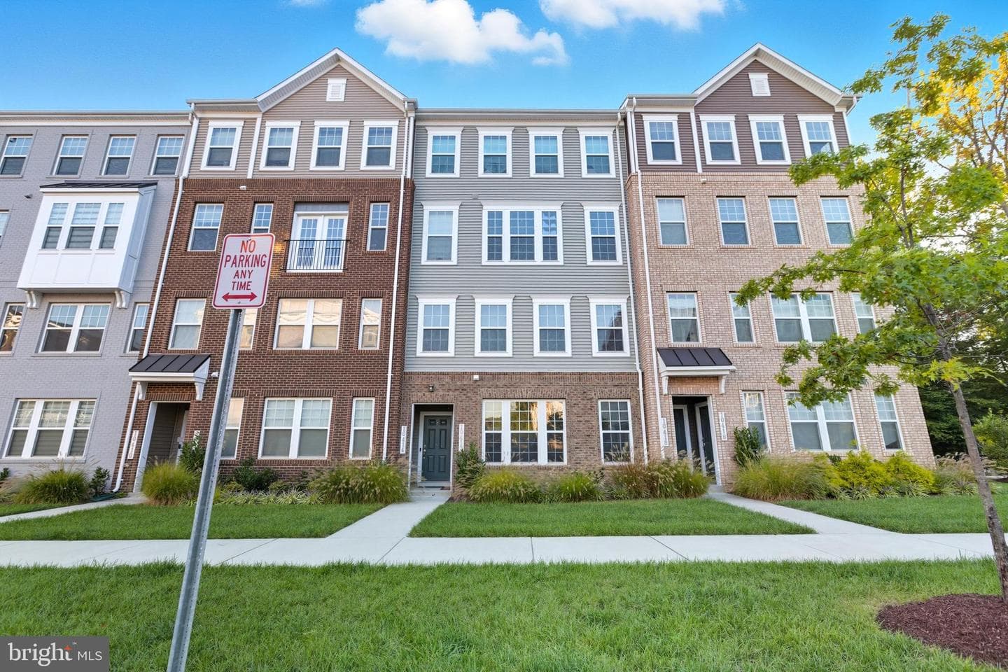 10414 John Glenn Street, Lanham