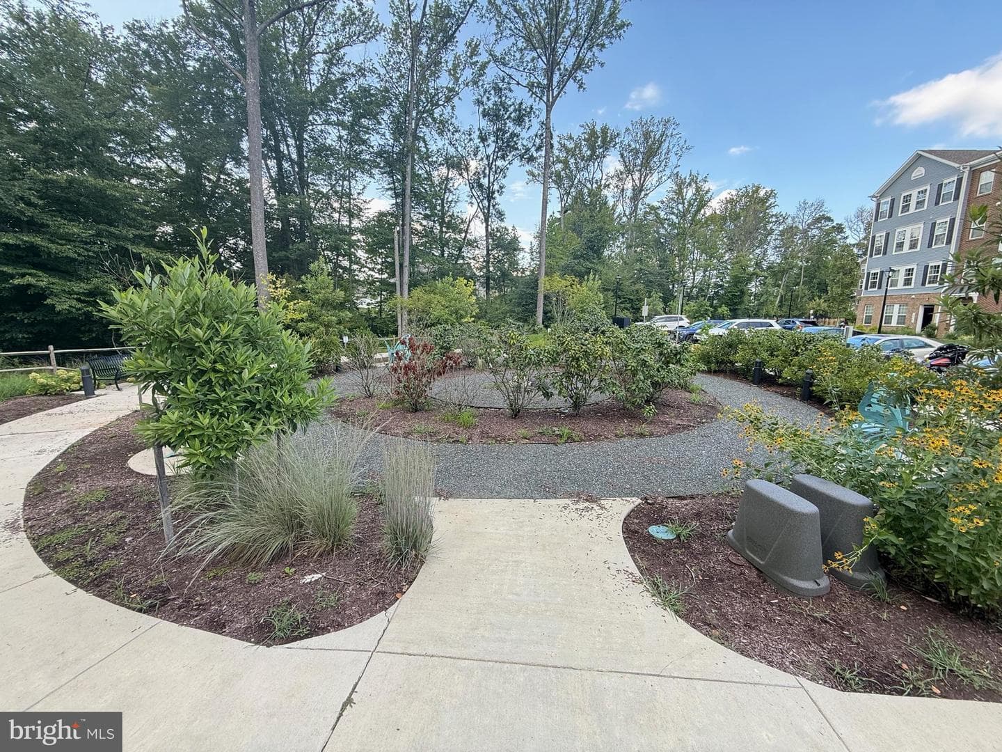 10414 John Glenn Street photo 33