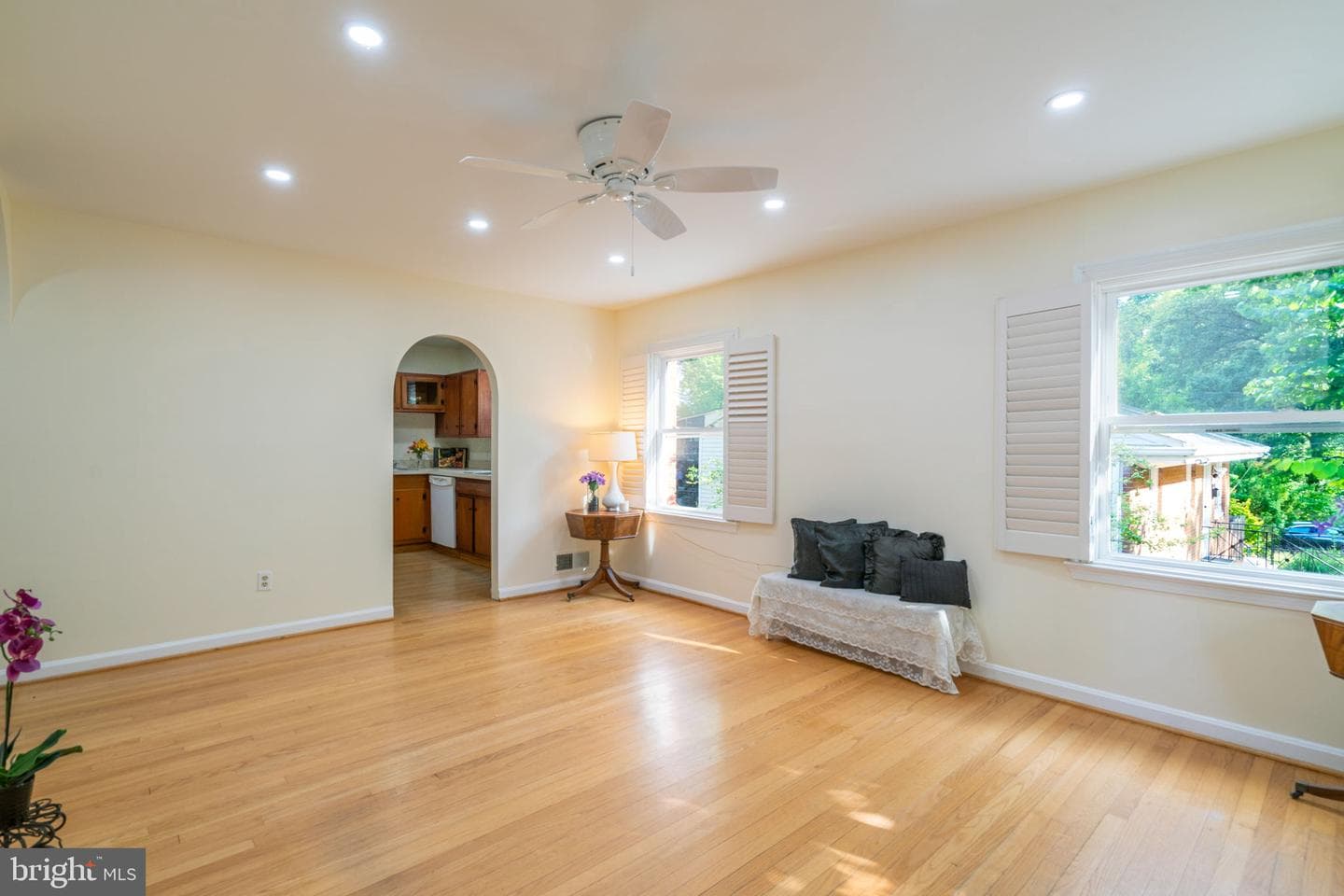 9205 49th Avenue photo 13
