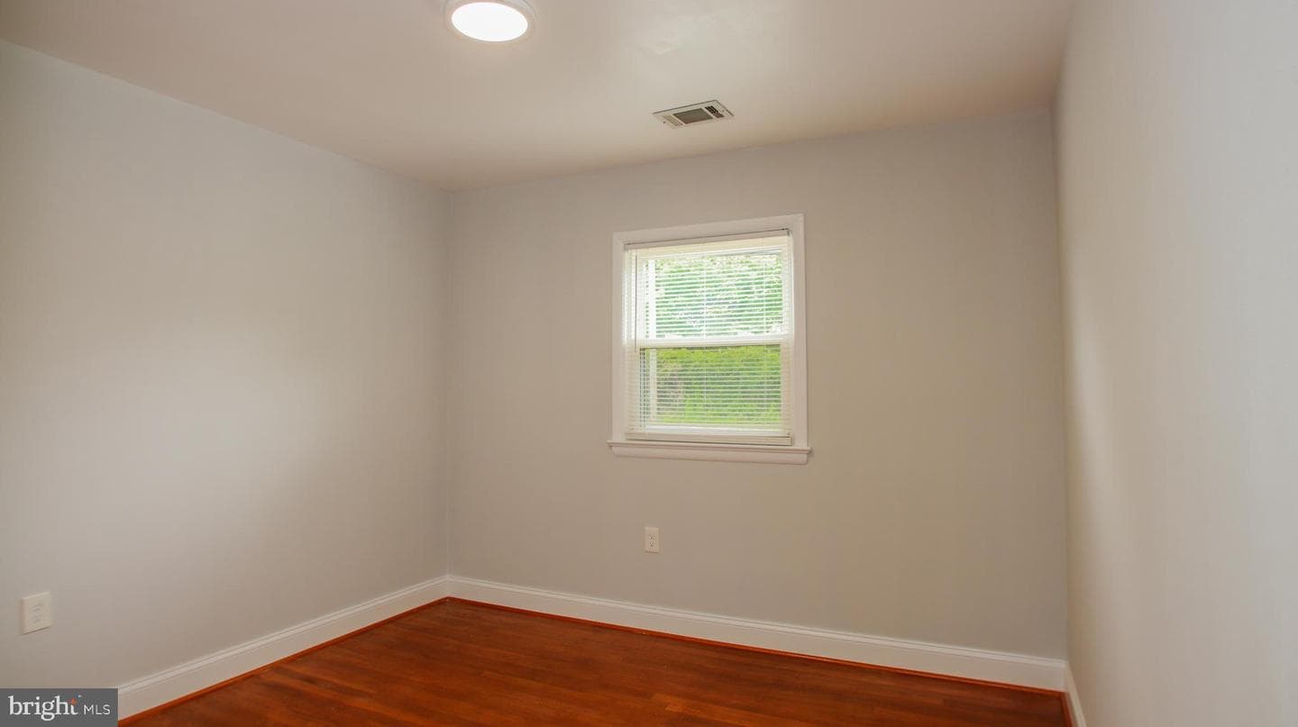 5602 Odell Road photo 22