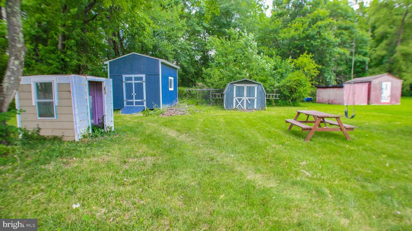 5602 Odell Road photo 6