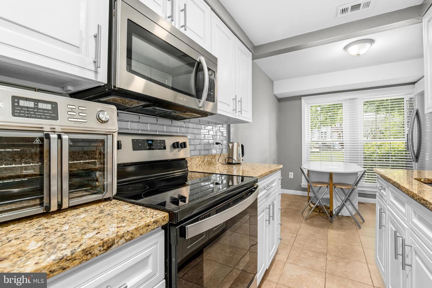 15818 Millbrook Lane #110 photo 13