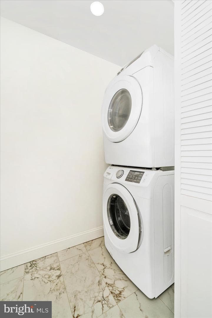 10125 Prince Place #103-11b photo 30