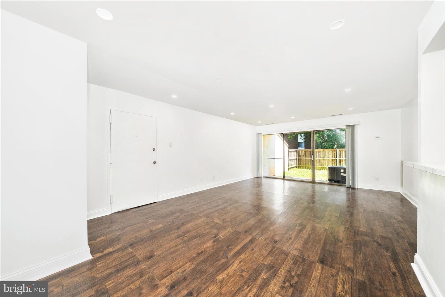 10125 Prince Place #103-11b photo 4