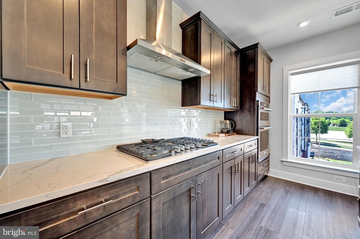 102 Saint Ives Place #401 photo 22