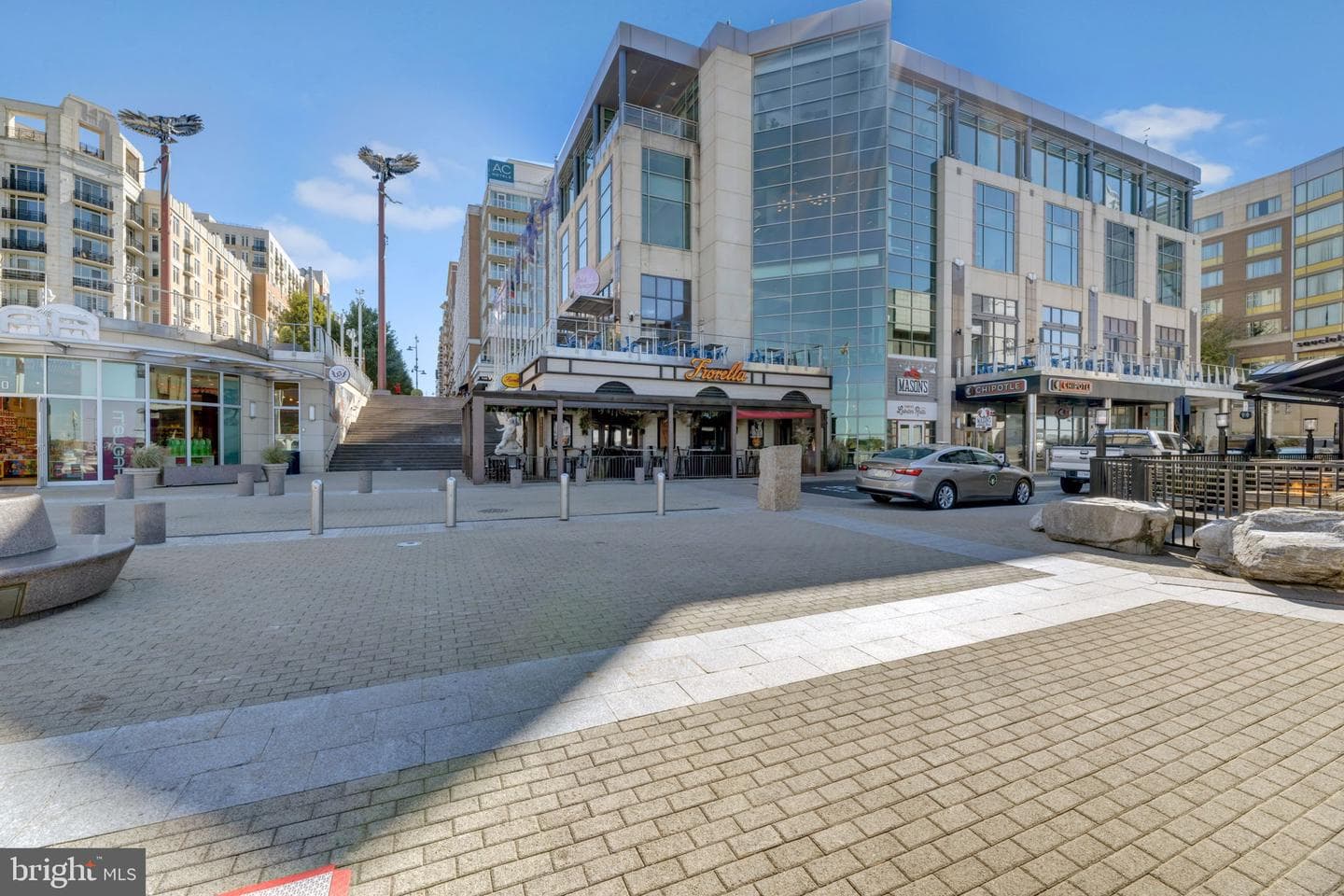 102 Saint Ives Place #401 photo 33
