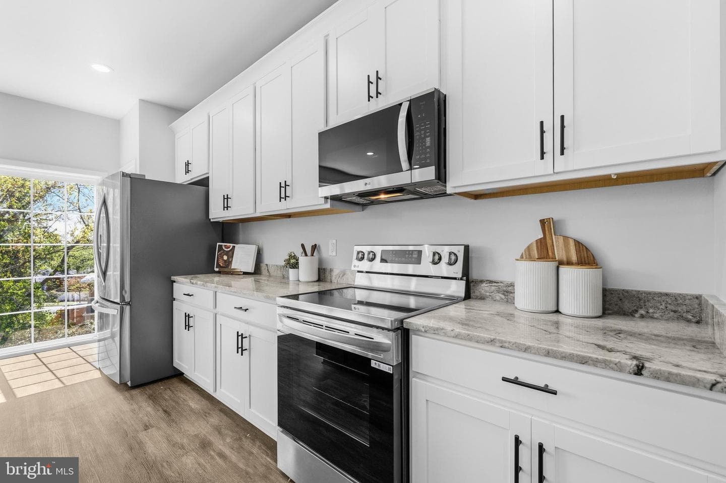 4929 Devitt Place photo 16