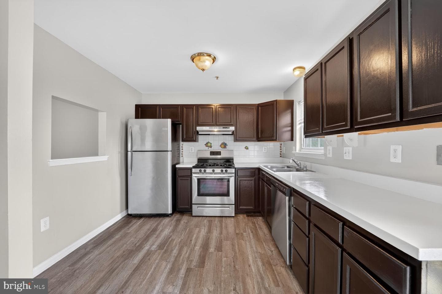 7013 Migliori Court photo 14