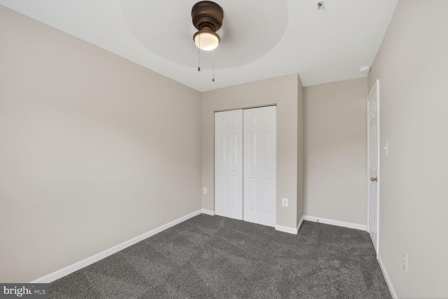 7013 Migliori Court photo 27