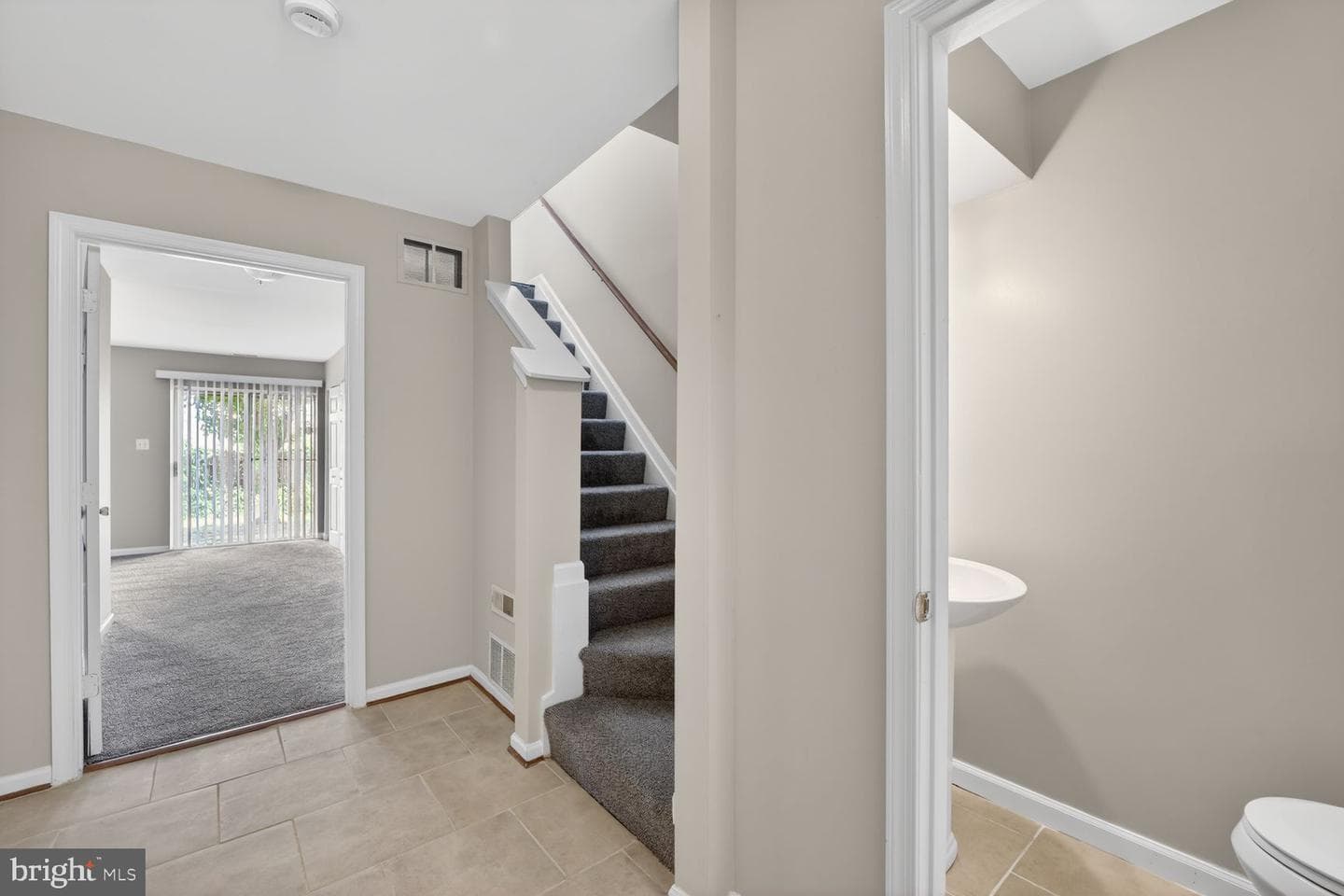7013 Migliori Court photo 3