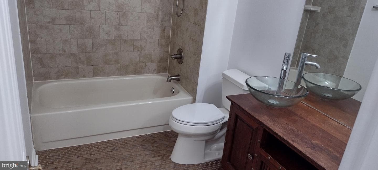 4805 Ashford Place photo 28