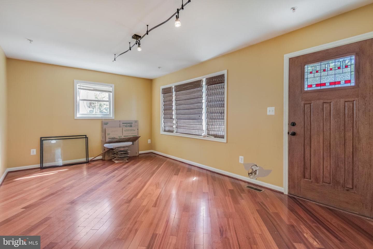 1114 Hybrid Avenue photo 11