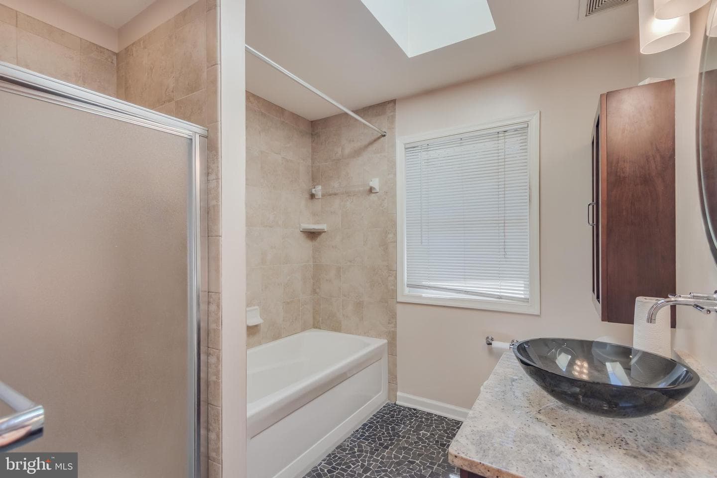 1114 Hybrid Avenue photo 13