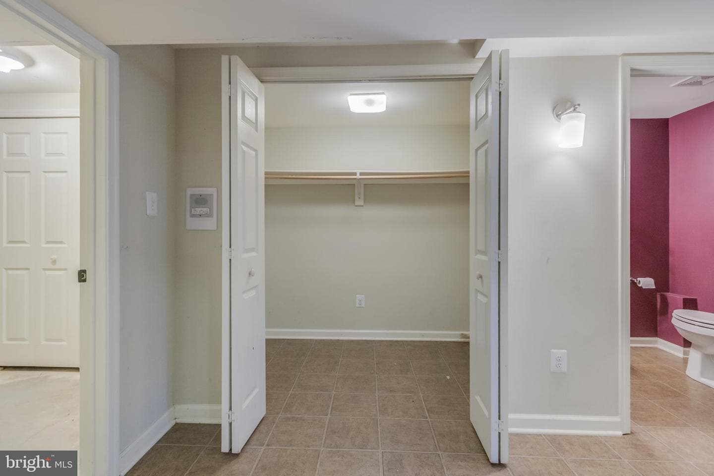 1114 Hybrid Avenue photo 27