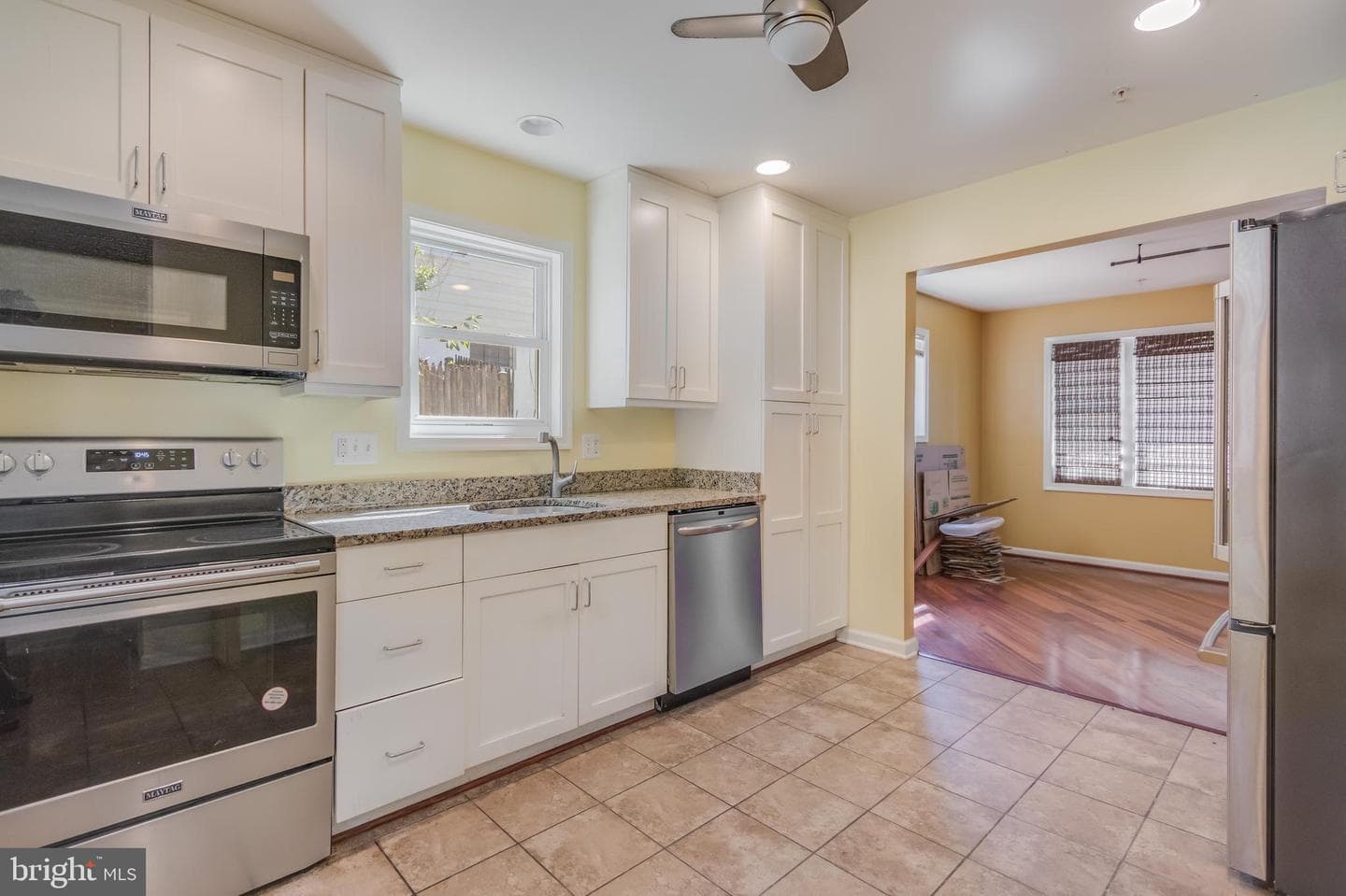 1114 Hybrid Avenue photo 5