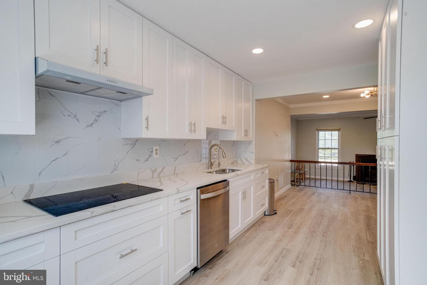 5943 Surratts Village Drive photo 14