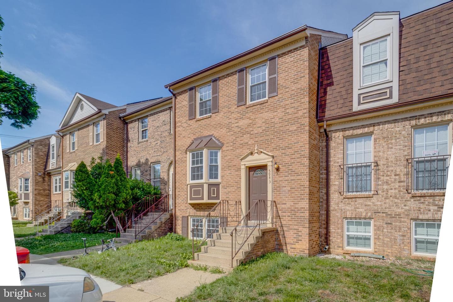 5943 Surratts Village Drive, Clinton