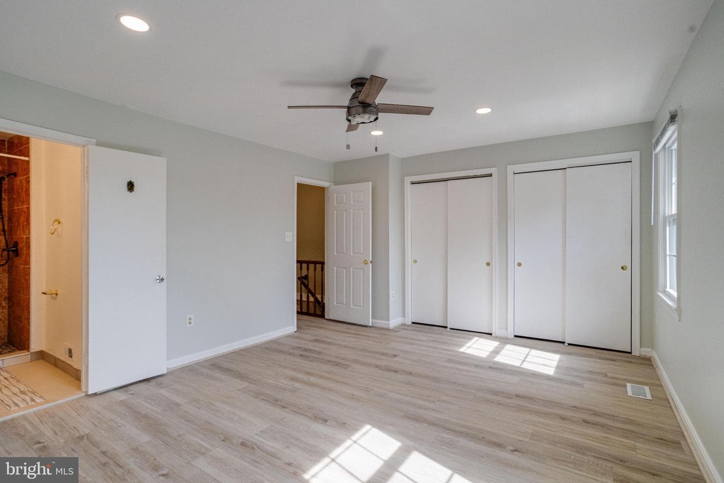 5943 Surratts Village Drive photo 31
