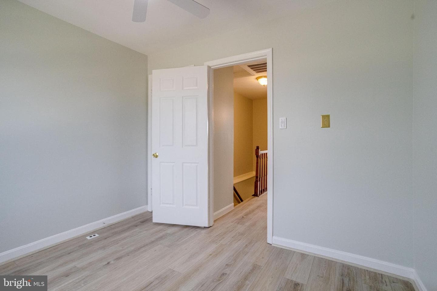 5943 Surratts Village Drive photo 40