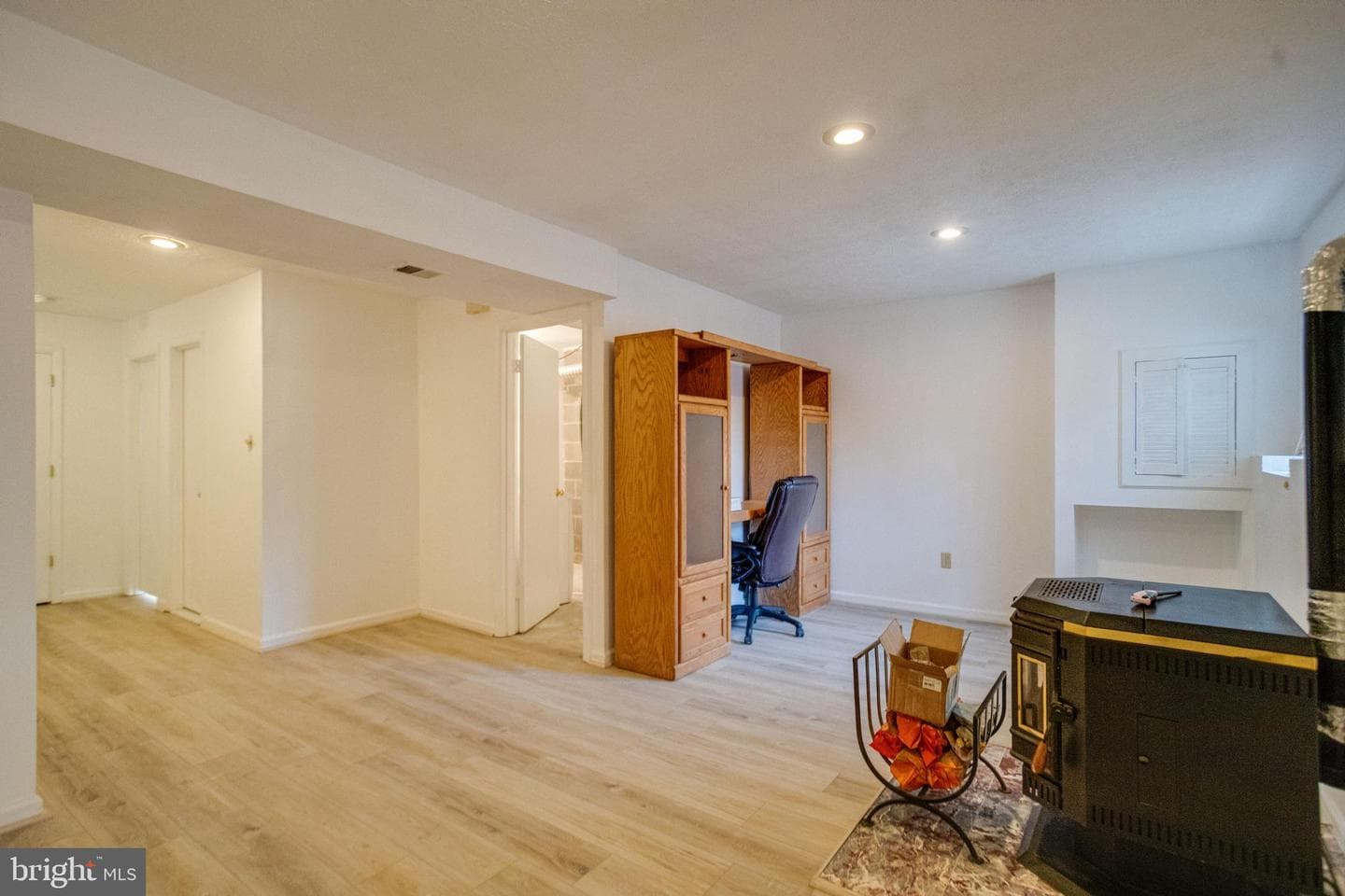 5943 Surratts Village Drive photo 46