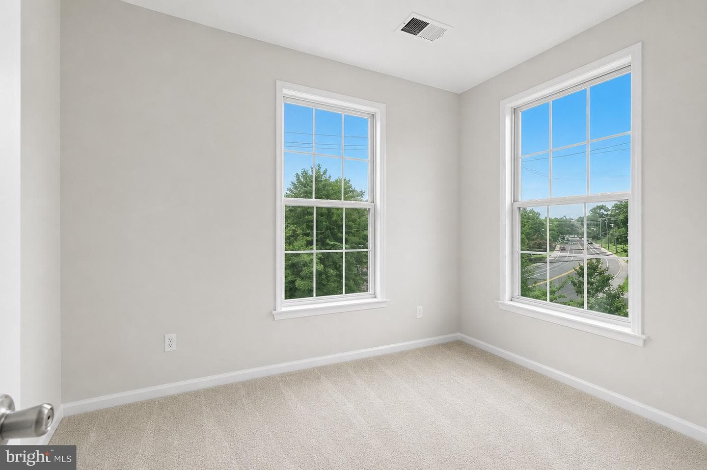 1052 Owens Road photo 33