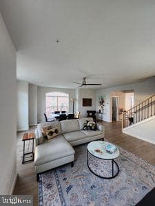 601 Leigh Way photo 13