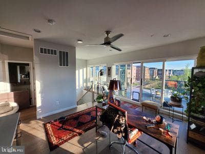 601 Leigh Way photo 35