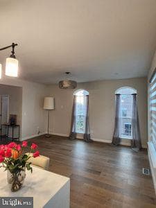 601 Leigh Way photo 7