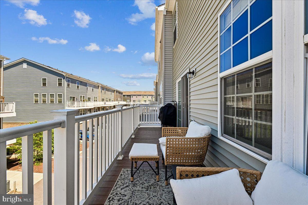 10518 Jim Lovell Lane photo 19