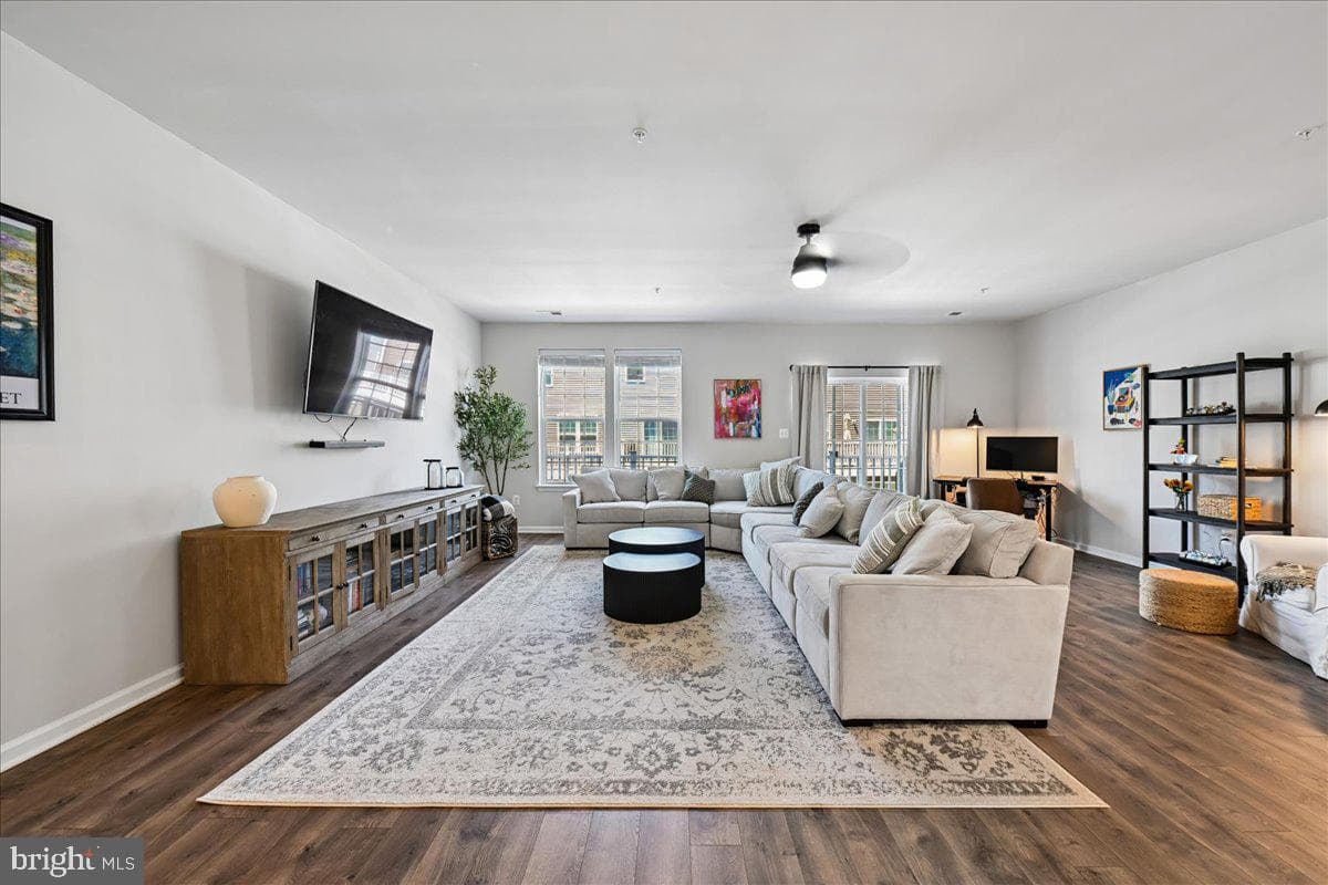 10518 Jim Lovell Lane photo 5