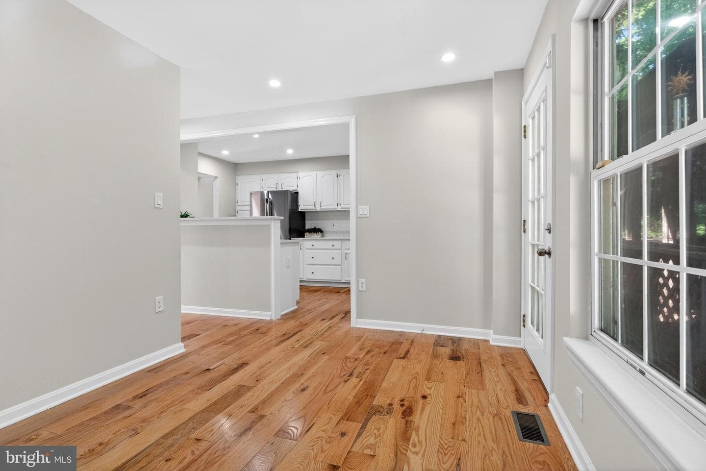 9312 Fox Run Drive photo 17