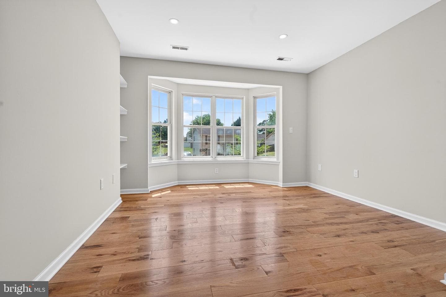 9312 Fox Run Drive photo 31