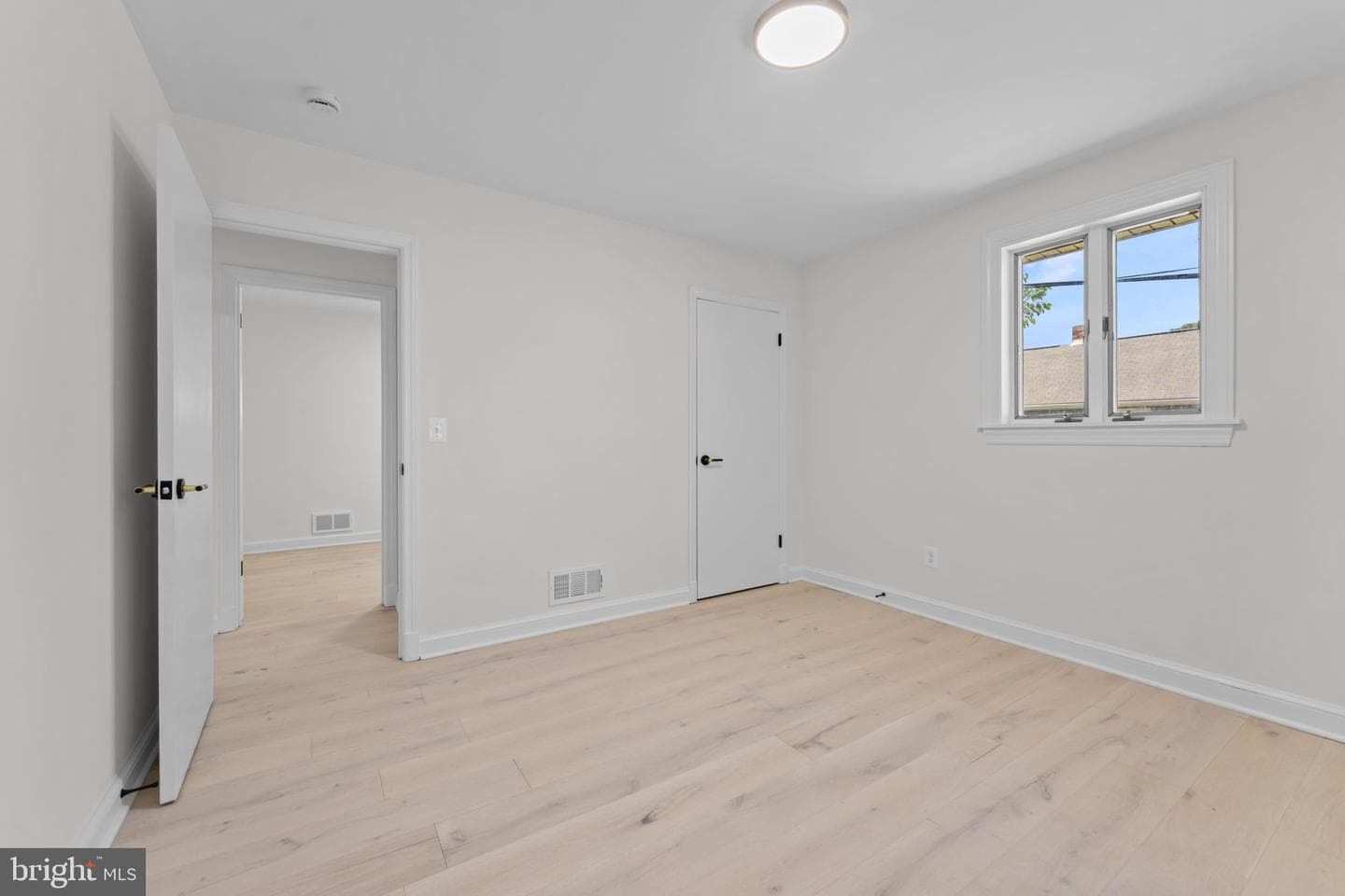 2523 Shadyside Avenue photo 11