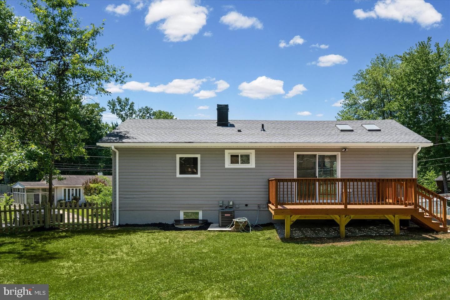 7001 Bishop Drive photo 30