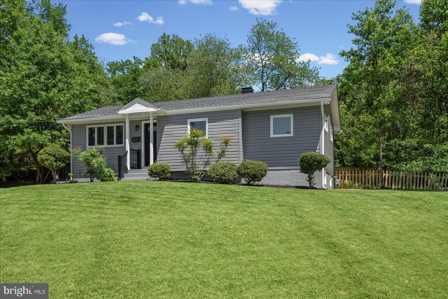7001 Bishop Drive photo 4