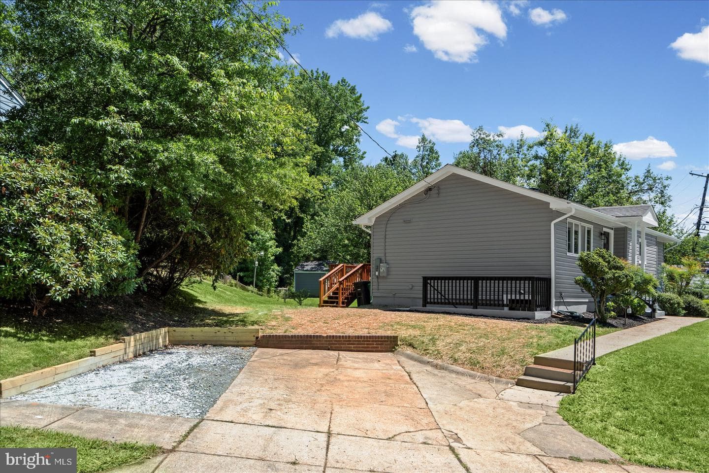 7001 Bishop Drive photo 6