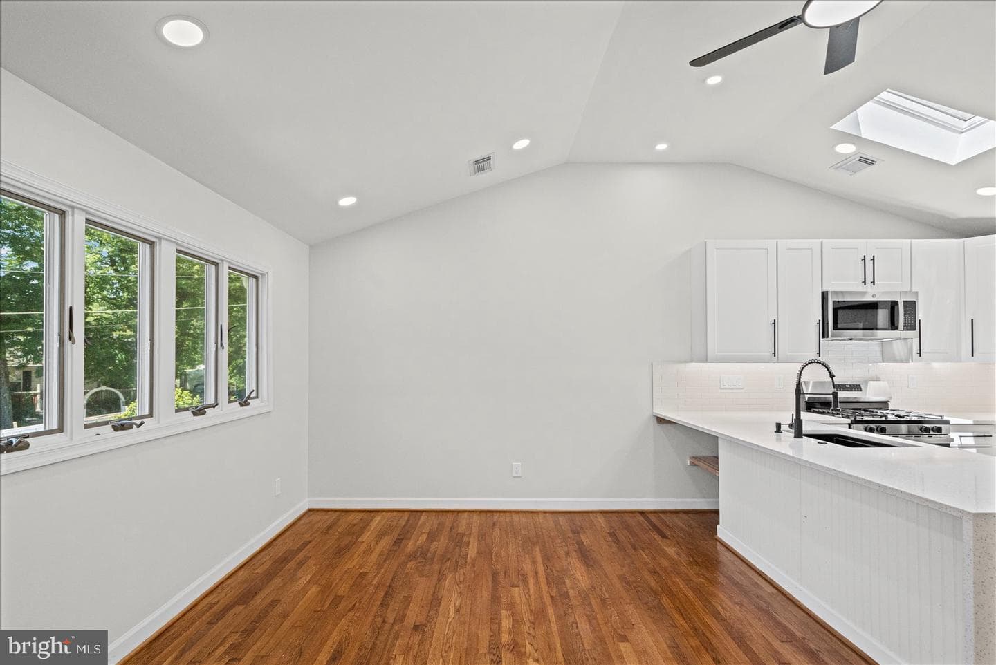 7001 Bishop Drive photo 8