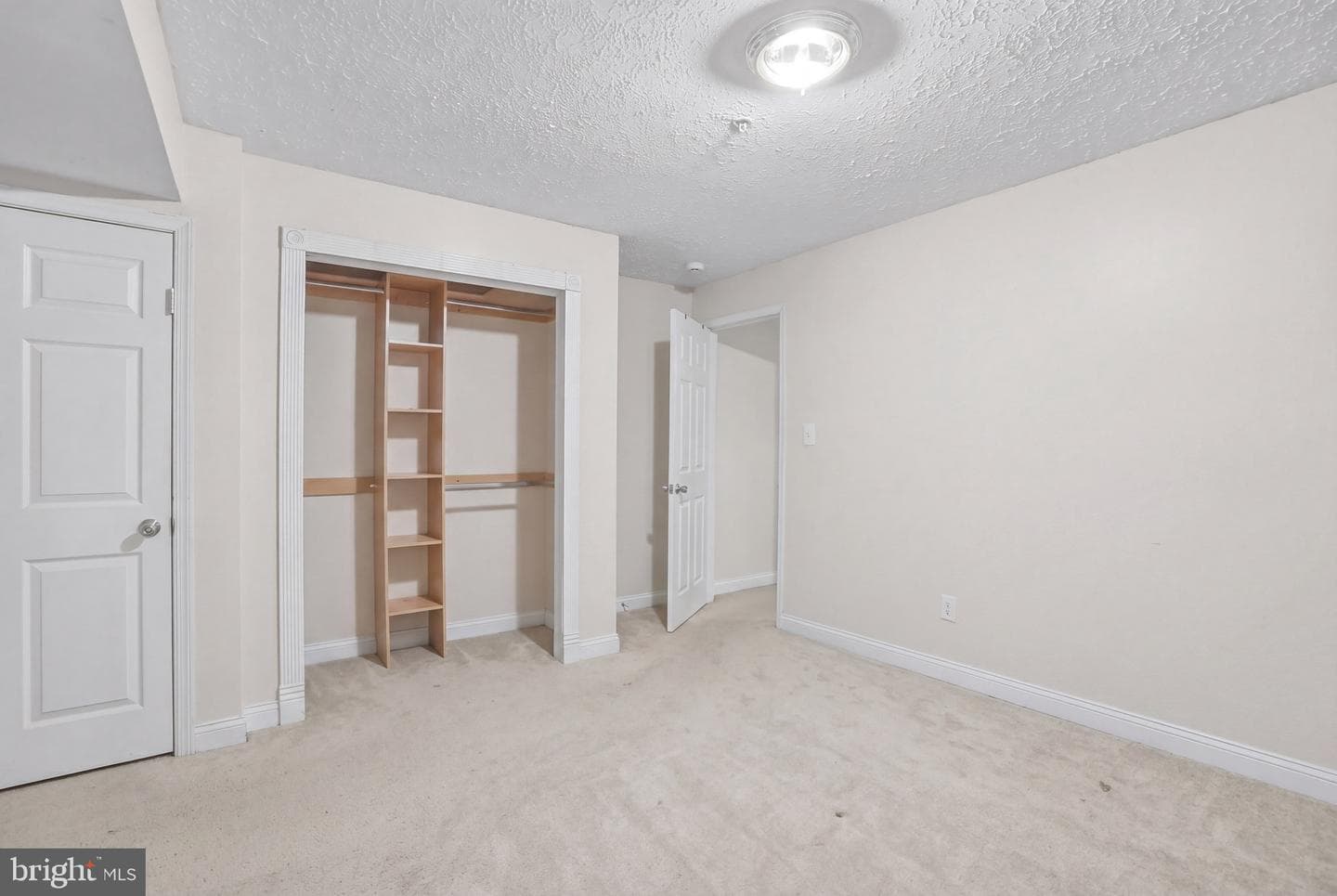 4702 Tecumseh Street photo 47