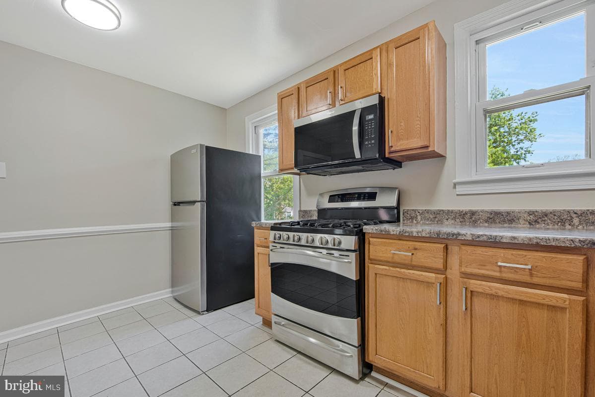 9035 48th Place photo 37