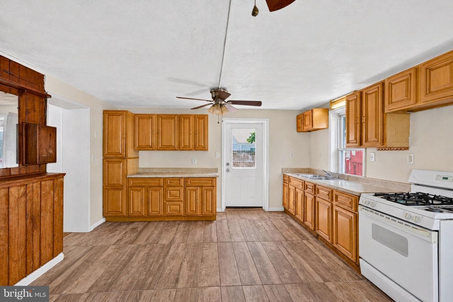 6903 Shepherd Street photo 6