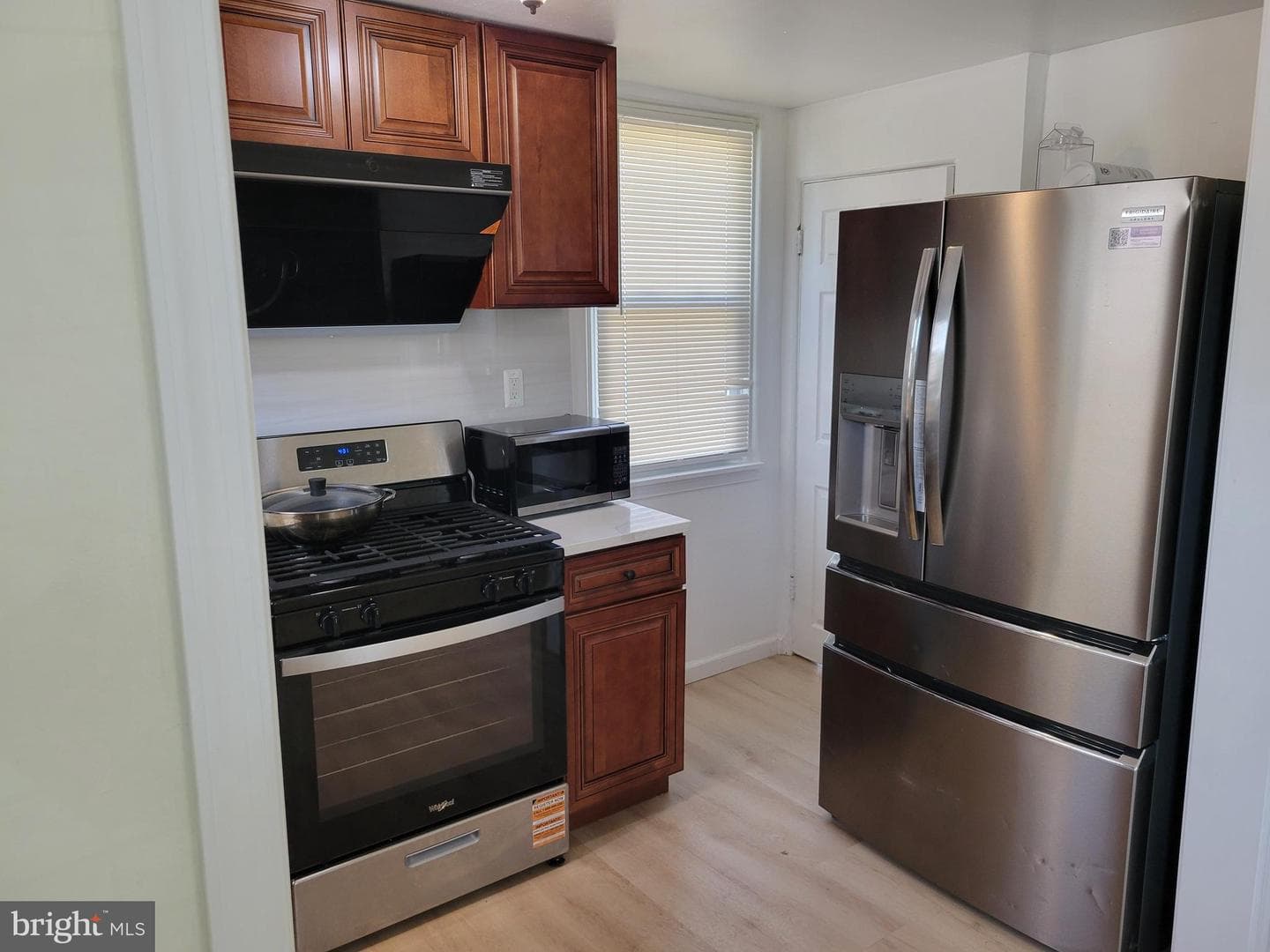 329 Talbott Avenue photo 6