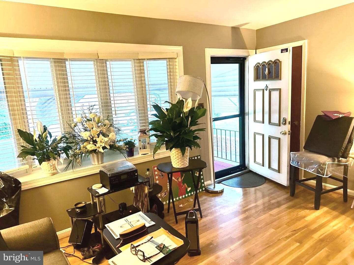 2114 Columbia Avenue photo 2