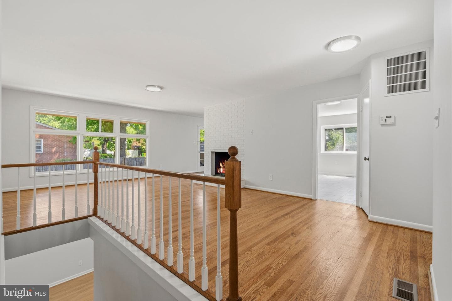 9610 Wellington Street photo 7
