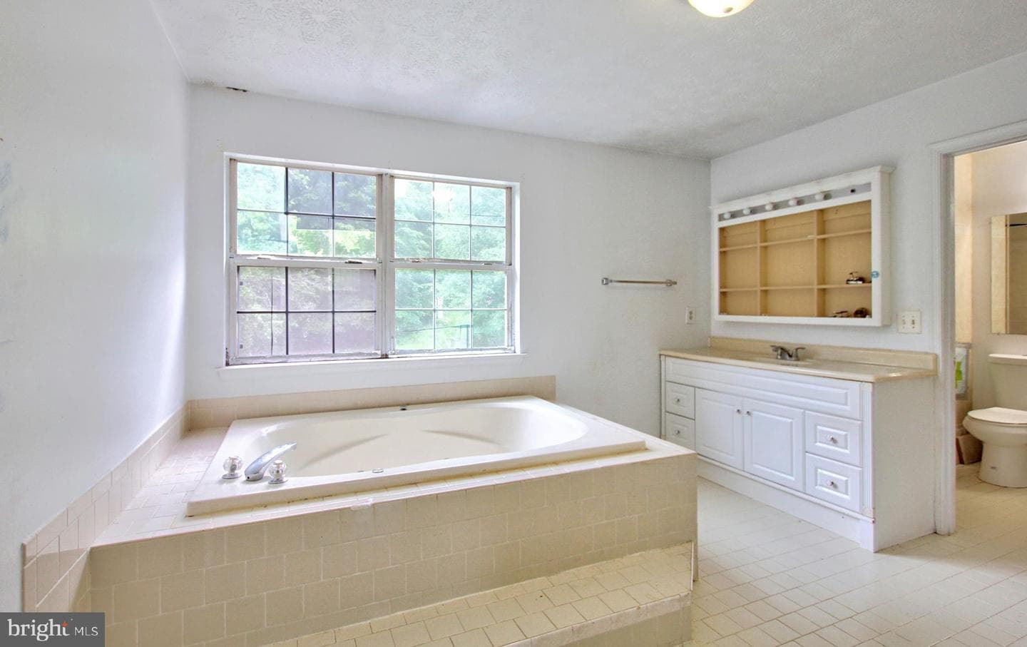 10711 Featherstone Drive photo 30