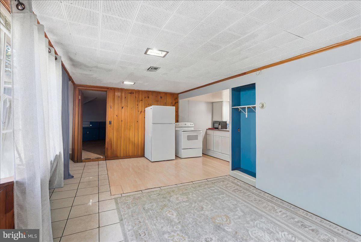 5919 Chris Mar Avenue photo 23