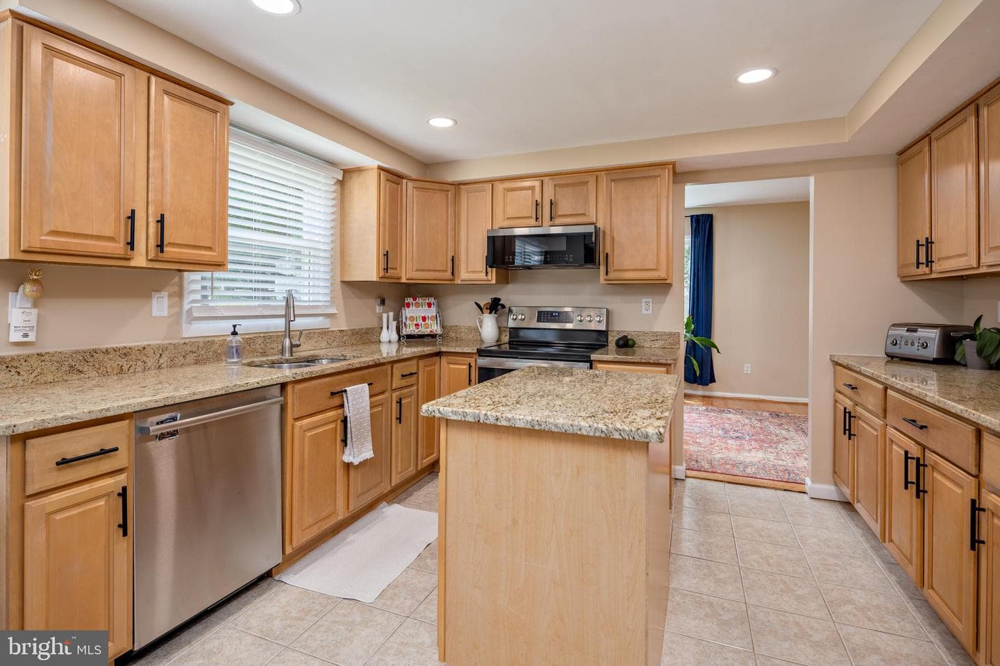 15005 Narrows Lane photo 12