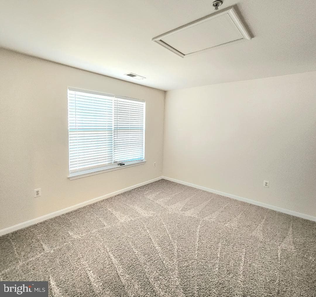 15625 Chadsey Lane photo 23